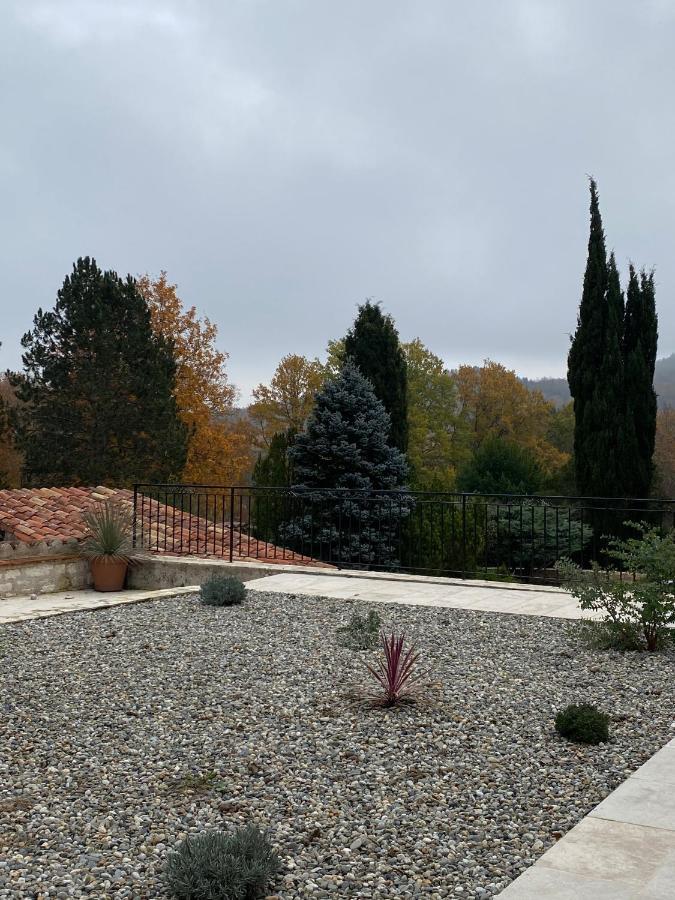 Le Jardin Du Moustoulac D'hôtes 2*